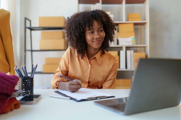 Créer une entreprise en ligne : quelles sont les principales étapes à suivre ?